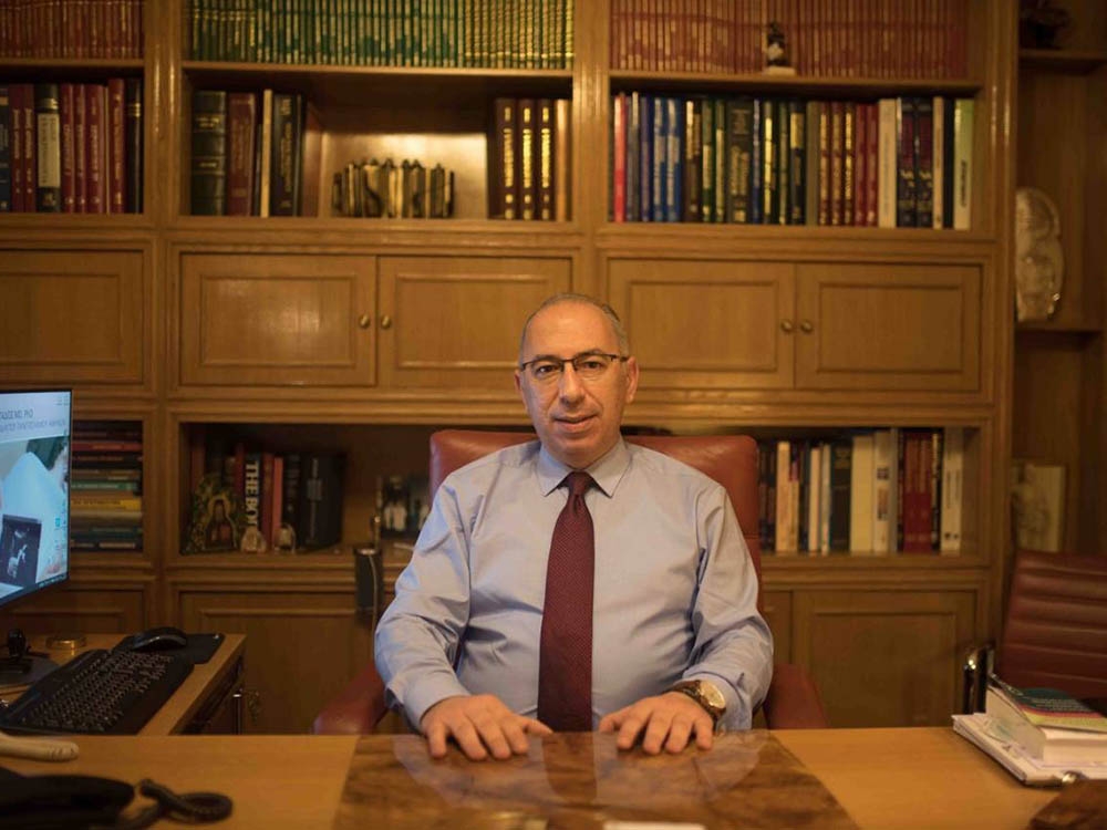 &Sigma;&epsilon;&pi;&tau;έ&mu;&beta;&rho;&iota;&omicron;&sigmaf;, &omicron; &mu;ή&nu;&alpha;&sigmaf; &tau;&omega;&nu; &pi;&rho;&omicron;&lambda;&eta;&pi;&tau;&iota;&kappa;ώ&nu; &gamma;&upsilon;&nu;&alpha;&iota;&kappa;&omicron;&lambda;&omicron;&gamma;&iota;&kappa;ώ&nu; &epsilon;&xi;&epsilon;&tau;ά&sigma;&epsilon;&omega;&nu;