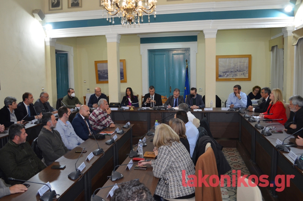 Ποιοι συμμετέχουν στην πανίσχυρη Δημοτική Επιτροπή της Σπάρτης