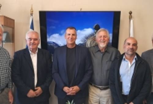 «Λαξεύουν» το κλέος της Σπάρτης οι ομογενείς