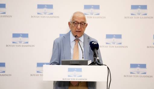 &Tau;&iota;&mu;&eta;&tau;&iota;&kappa;ή &sigma;&tau;ή&rho;&iota;&xi;&eta; &tau;&eta;&sigmaf; &Beta;&omicron;&upsilon;&lambda;ή&sigmaf; &tau;&omega;&nu; &Epsilon;&lambda;&lambda;ή&nu;&omega;&nu; &sigma;&tau;&eta;&nu; &Epsilon;&tau;&alpha;&iota;&rho;&epsilon;ί&alpha; &laquo;&Iota;&Rho;&Iota;&Sigma;&raquo;