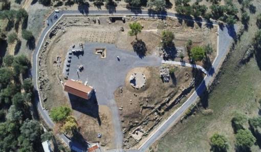 &Tau;&omicron; &Alpha;&mu;ύ&kappa;&lambda;&alpha;&iota;&omicron; &Alpha;&pi;ό&lambda;&lambda;&omega;&nu;&alpha; &alpha;&nu;&omicron;ί&gamma;&epsilon;&iota; &xi;&alpha;&nu;ά &gamma;&iota;&alpha; &tau;&omicron; &kappa;&omicron;&iota;&nu;ό