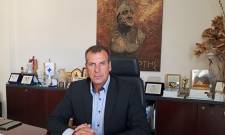 &Mu;ή&nu;&upsilon;&mu;&alpha; &Beta;&alpha;&kappa;&alpha;&lambda;ό&pi;&omicron;&upsilon;&lambda;&omicron;&upsilon; &gamma;&iota;&alpha; &tau;&alpha; 52 &chi;&rho;ό&nu;&iota;&alpha; &alpha;&pi;ό &tau;&eta;&nu; &tau;&omicron;&upsilon;&rho;&kappa;&iota;&kappa;ή &epsilon;&iota;&sigma;&beta;&omicron;&lambda;ή &kappa;&alpha;&iota; &kappa;&alpha;&tau;&omicron;&chi;ή &tau;&eta;&sigmaf; &Kappa;ύ&pi;&rho;&omicron;&upsilon;