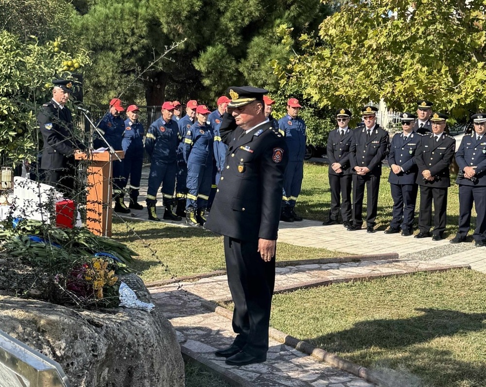 Αθάνατοι: Άσβεστη η μνήμη των πεσόντων πυροσβεστών στη Λακωνία