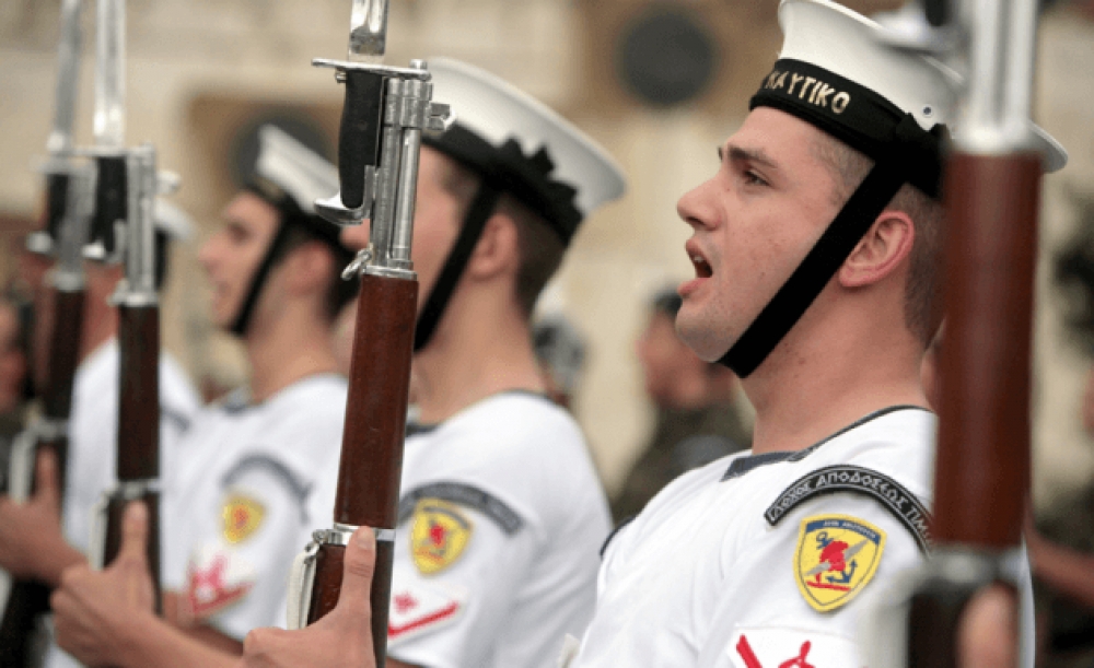 108 &pi;&rho;&omicron;&sigma;&lambda;ή&psi;&epsilon;&iota;&sigmaf; &omicron;&pi;&lambda;&iota;&tau;ώ&nu; &kappa;&alpha;&iota; &epsilon;&phi;έ&delta;&rho;&omega;&nu; &gamma;&iota;&alpha; &tau;&rho;ί&alpha; &chi;&rho;ό&nu;&iota;&alpha; &sigma;&tau;&omicron; &Pi;&omicron;&lambda;&epsilon;&mu;&iota;&kappa;ό &Nu;&alpha;&upsilon;&tau;&iota;&kappa;ό