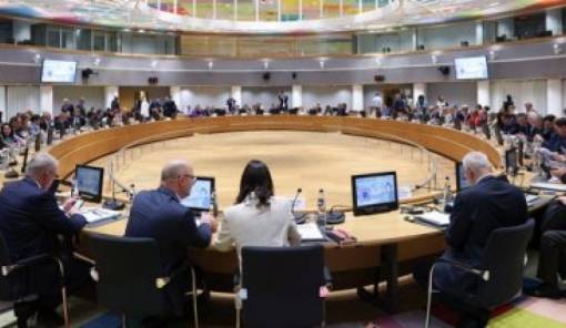&Sigma;&tau;&iota;&sigmaf; 12 &Iota;&omicron;&upsilon;&nu;ί&omicron;&upsilon; &eta; &Epsilon;&upsilon;&rho;&omega;&pi;&alpha;ϊ&kappa;ή &Epsilon;&pi;&iota;&tau;&rho;&omicron;&pi;ή &theta;&alpha; &alpha;&nu;&alpha;&kappa;&omicron;&iota;&nu;ώ&sigma;&epsilon;&iota;  &nu;έ&alpha; &mu;έ&tau;&rho;&alpha; &omicron;&iota;&kappa;&omicron;&nu;&omicron;&mu;&iota;&kappa;ή&sigmaf; &sigma;&tau;ή&rho;&iota;&xi;&eta;&sigmaf; &tau;&omega;&nu; &alpha;&gamma;&rho;&omicron;&tau;ώ&nu;