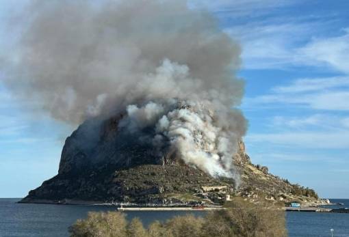 Σύλληψη και πρόστιμο σε 75χρονο για την πυρκαγιά στη Μονεμβασιά