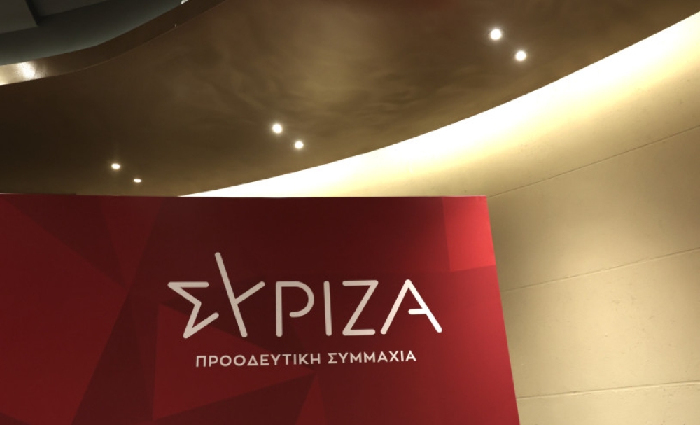 Ο ΣΥΡΙΖΑ δονείται και ο Κασσελάκης στον κόσμο του