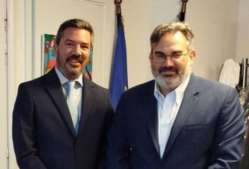 Στο ΥΠΕΝ για τους δρόμους της Ελαφονήσου ο δήμαρχος Τσιριγωτάκης