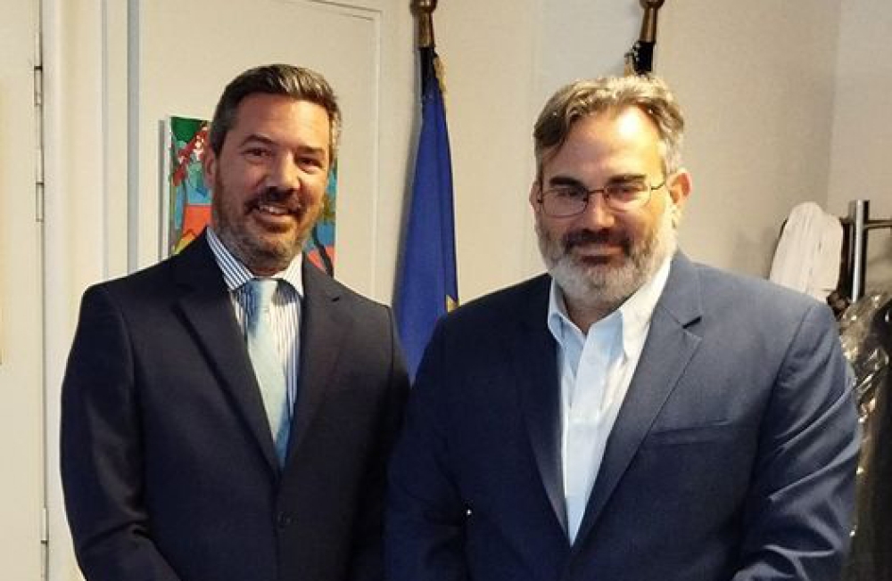 &Sigma;&tau;&omicron; &Upsilon;&Pi;&Epsilon;&Nu; &gamma;&iota;&alpha; &tau;&omicron;&upsilon;&sigmaf; &delta;&rho;ό&mu;&omicron;&upsilon;&sigmaf; &tau;&eta;&sigmaf; &Epsilon;&lambda;&alpha;&phi;&omicron;&nu;ή&sigma;&omicron;&upsilon; &omicron; &delta;ή&mu;&alpha;&rho;&chi;&omicron;&sigmaf; &Tau;&sigma;&iota;&rho;&iota;&gamma;&omega;&tau;ά&kappa;&eta;&sigmaf;