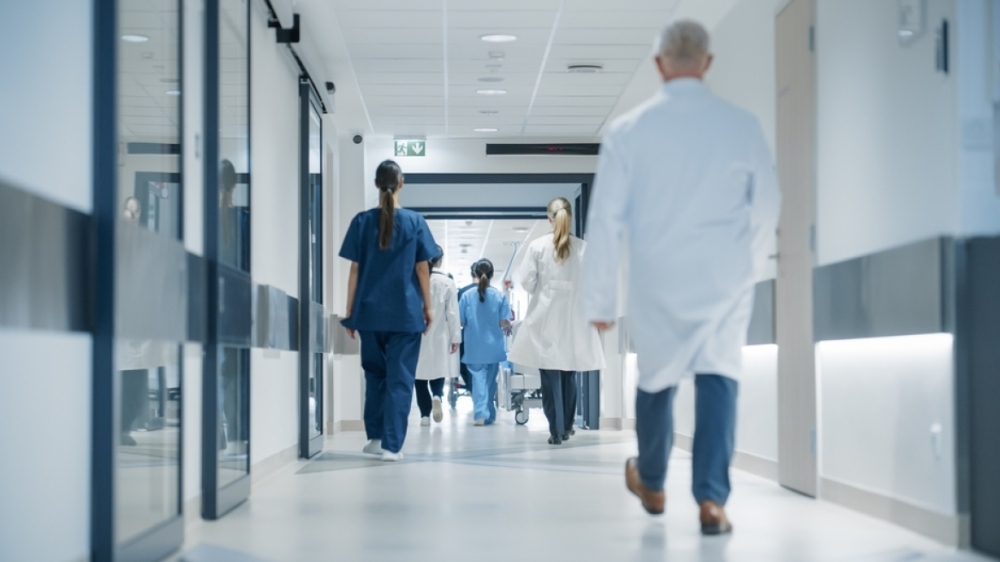 &Eta; &Epsilon;&lambda;&lambda;ά&delta;&alpha; &sigma;&tau;&omicron;&nu; &pi;ά&tau;&omicron; &tau;&eta;&sigmaf; &Epsilon;&Epsilon; &sigma;&epsilon; &alpha;&rho;&iota;&theta;&mu;ό &epsilon;&rho;&gamma;&alpha;&zeta;&omicron;&mu;έ&nu;&omega;&nu; &sigma;&tau;&eta;&nu; &Upsilon;&gamma;&epsilon;ί&alpha;