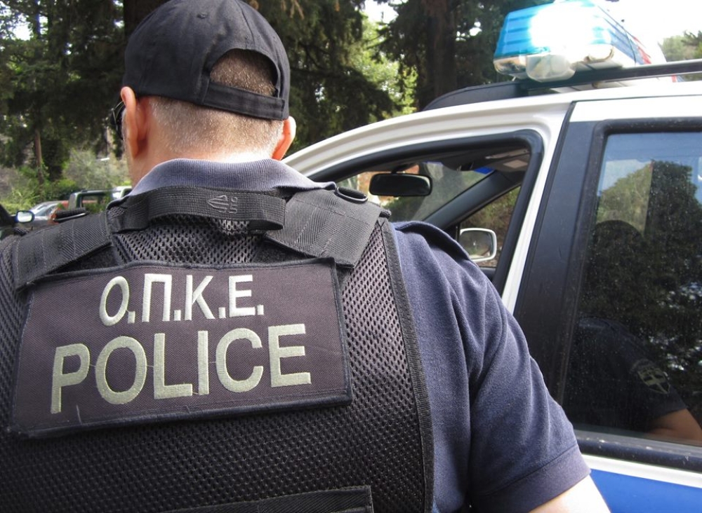 &Nu;&alpha;&rho;&kappa;&omega;&tau;&iota;&kappa;ά &kappa;&alpha;&iota; &mu;&alpha;&chi;&alpha;ί&rho;&iota;&alpha; έ&sigma;&tau;&epsilon;&iota;&lambda;&alpha;&nu; &sigma;&tau;&omicron; &Tau;&mu;ή&mu;&alpha; &delta;ύ&omicron; ά&tau;&omicron;&mu;&alpha; &sigma;&tau;&eta; &Mu;ά&nu;&eta;