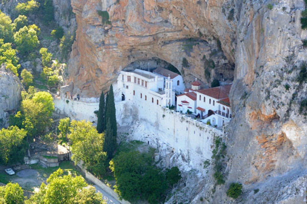 &Omicron; &Mu;ά&rho;&kappa;&omicron;&sigmaf; &sigma;&tau;&eta; &mu;&omicron;&nu;ή &tau;&omicron;&upsilon; &Alpha;&gamma;ί&omicron;&upsilon; &Nu;&iota;&kappa;&omicron;&lambda;ά&omicron;&upsilon; &Sigma;ύ&nu;&tau;&zeta;&alpha;&sigmaf; (&Pi;ά&rho;&nu;&omega;&nu;&alpha;&sigmaf;)