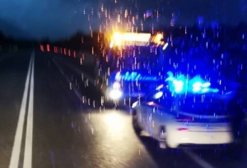 Ατύχημα στο τμήμα Σκούρα-Πυρί: Σύγκρουση ΙΧ με φορτηγό