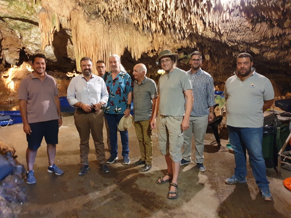 Σ. Αραχωβίτης: «Επιτελικό μπάχαλο στα Σπήλαια Διρού»