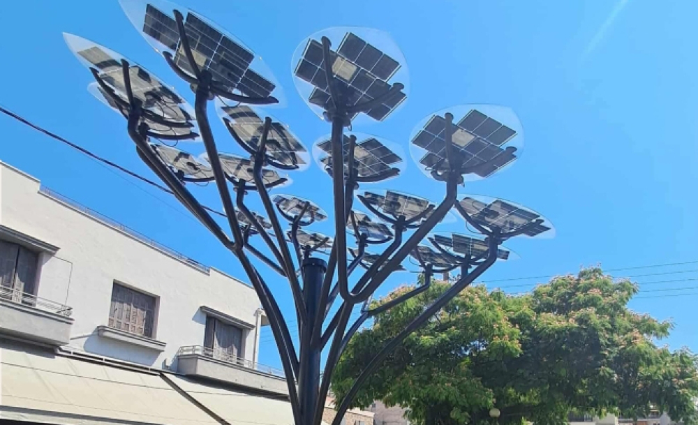 &Sigma;&tau;&omicron; Open Mall&hellip; &alpha;&nu;ή&kappa;&epsilon;&iota; &tau;&epsilon;&lambda;&iota;&kappa;ά &tau;&omicron; &eta;&lambda;&iota;&alpha;&kappa;ό &delta;έ&nu;&tau;&rho;&omicron; &pi;&omicron;&upsilon; &laquo;&epsilon;&pi;&iota;&beta;&lambda;ή&theta;&eta;&kappa;&epsilon; &tau;&omicron; 2018&raquo;