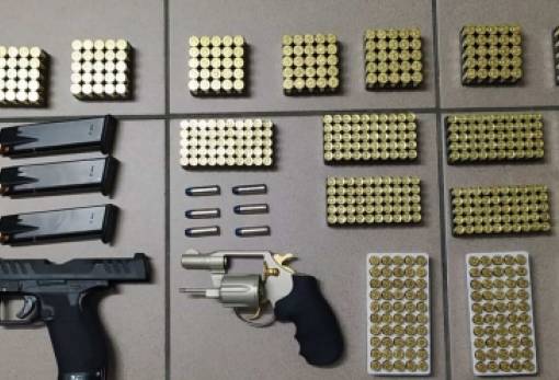 Είχαν μετατρέψει το αυτοκίνητο σε οπλοστάσιο