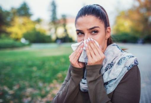 Πώς η κλιματική αλλαγή επηρεάζει τις αλλεργίες