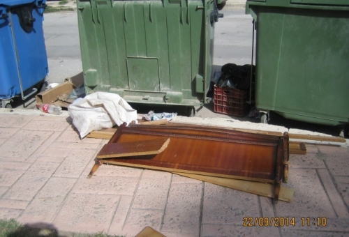 Δήμος Σπάρτης: Σκουπίδια και «σκουπίδια»