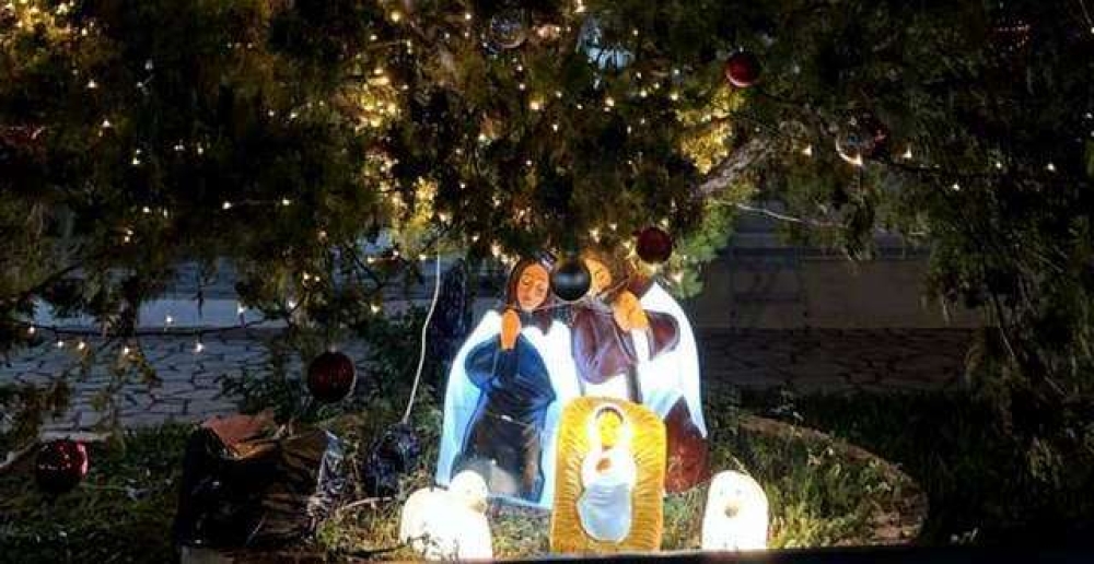 &Omicron; Ά&gamma;&iota;&omicron;&sigmaf; &Gamma;&epsilon;ώ&rho;&gamma;&iota;&omicron;&sigmaf; &Beta;&omicron;&iota;ώ&nu; &phi;ό&rho;&epsilon;&sigma;&epsilon; &tau;&alpha; &gamma;&iota;&omicron;&rho;&tau;&iota;&nu;ά &tau;&omicron;&upsilon;