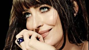&Tau;&omicron; &alpha;&pi;&lambda;ό &tau;&rho;&iota;&kappa; &tau;&eta;&sigmaf; Dakota Johnson &gamma;&iota;&alpha; &beta;&lambda;&epsilon;&phi;&alpha;&rho;ί&delta;&epsilon;&sigmaf; &sigma;&alpha;&nu; &psi;&epsilon;ύ&tau;&iota;&kappa;&epsilon;&sigmaf;