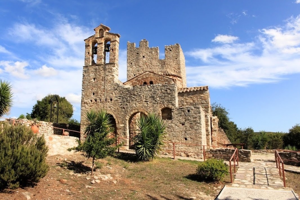 &Epsilon;&omicron;&rho;&tau;ά&zeta;&epsilon;&iota; &tau;&eta;&nu; &Pi;&alpha;&nu;&alpha;&gamma;ί&alpha; &Chi;&rho;&upsilon;&sigma;&alpha;&phi;ί&tau;&iota;&sigma;&sigma;&alpha;  &eta; &Chi;&rho;ύ&sigma;&alpha;&phi;&alpha;