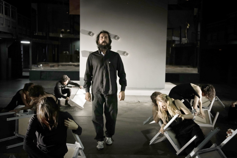 &Omicron; &laquo;&Pi;&rho;&omicron;&mu;&eta;&theta;έ&alpha;&sigmaf; &Delta;&epsilon;&sigma;&mu;ώ&tau;&eta;&sigmaf;&raquo; &sigma;&tau;&omicron; &Alpha;&rho;&chi;&alpha;ί&omicron; &Theta;έ&alpha;&tau;&rho;&omicron; &Mu;&epsilon;&sigma;&sigma;ή&nu;&eta;&sigmaf;