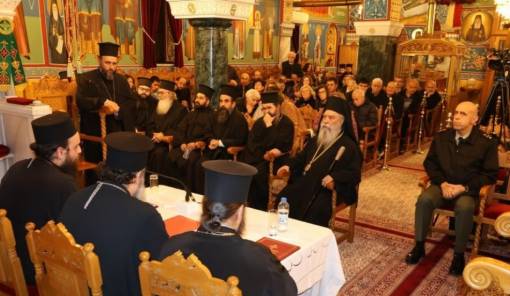 &Eta; &pi;&alpha;&rho;&alpha;&kappa;&alpha;&tau;&alpha;&theta;ή&kappa;&eta; &tau;&eta;&sigmaf; &Sigma;&upsilon;&nu;ό&delta;&omicron;&upsilon; &tau;&eta;&sigmaf; &Nu;ί&kappa;&alpha;&iota;&alpha;&sigmaf; &phi;&omega;&tau;ί&sigma;&tau;&eta;&kappa;&epsilon; &sigma;&tau;&omicron;&nu; &Iota;&Nu; &Alpha;&gamma;ί&omicron;&upsilon; &Sigma;&pi;&upsilon;&rho;ί&delta;&omega;&nu;&omicron;&sigmaf; &Sigma;&pi;ά&rho;&tau;&eta;&sigmaf;