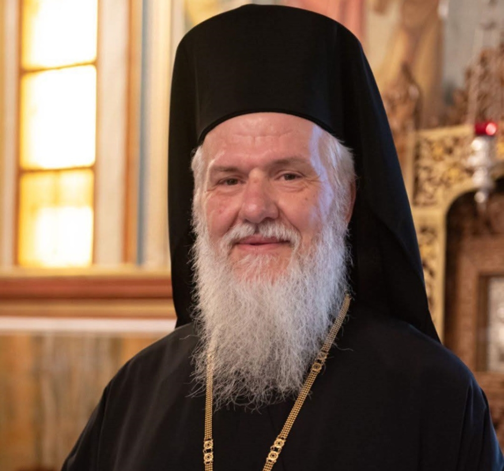 &Epsilon;&kappa;&omicron;&iota;&mu;ή&theta;&eta; έ&nu;&alpha;&sigmaf; &phi;&omega;&tau;&iota;&sigma;&mu;έ&nu;&omicron;&sigmaf; &kappa;&alpha;&iota; &alpha;&phi;&omicron;&sigma;&iota;&omega;&mu;έ&nu;&omicron;&sigmaf; &pi;&omicron;&iota;&mu;έ&nu;&alpha;&sigmaf;: &Epsilon;&kappa;&delta;&eta;&mu;ί&alpha; &tau;&omicron;&upsilon; &pi;. &Gamma;&epsilon;&rho;&alpha;&sigma;ί&mu;&omicron;&upsilon; &Pi;&epsilon;&tau;&rho;&omicron;&lambda;έ&kappa;&alpha;