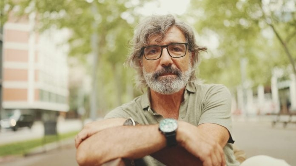 &Alpha;&iota;ώ&nu;&iota;&alpha; &chi;&eta;&mu;&iota;&kappa;ά &kappa;&alpha;&iota; &tau;&alpha;&chi;&epsilon;ί&alpha; &gamma;ή&rho;&alpha;&nu;&sigma;&eta;