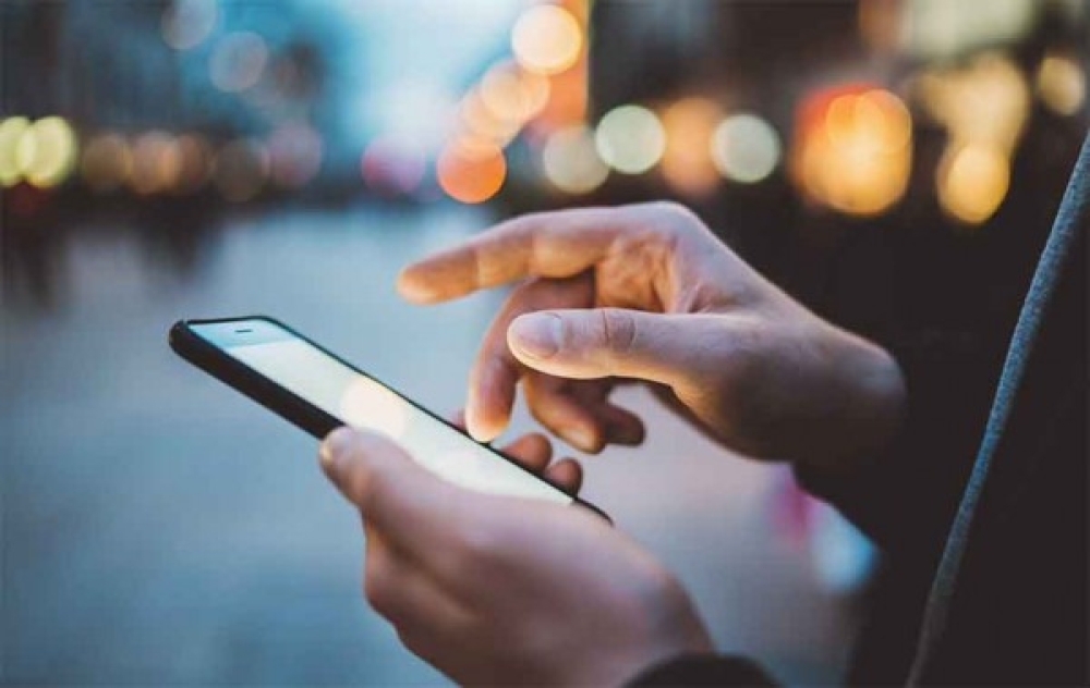 MyDATAapp: &Delta;&iota;&alpha;&theta;έ&sigma;&iota;&mu;&eta; &eta; &epsilon;&phi;&alpha;&rho;&mu;&omicron;&gamma;ή &sigma;&tau;&omicron; &kappa;&iota;&nu;&eta;&tau;ό