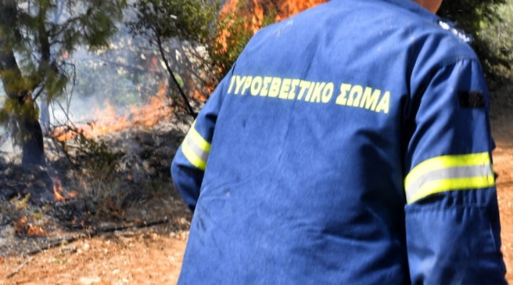 Σε ύφεση η φωτιά στη Μάνη