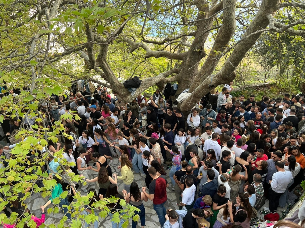 &Gamma;&lambda;έ&nu;&tau;&iota; &tau;&eta;&nu; &Kappa;&upsilon;&rho;&iota;&alpha;&kappa;ή &sigma;&tau;&omicron;&nu; &Kappa;&alpha;&tau;&alpha;&gamma;&iota;ά&nu;&nu;&eta;