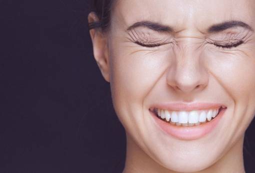 Το κόλπο με το concealer για τις ρυτίδες έκφρασης