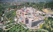 &Tau;&omicron; &nu;έ&omicron; &Nu;&omicron;&sigma;&omicron;&kappa;&omicron;&mu;&epsilon;ί&omicron; &Sigma;&pi;ά&rho;&tau;&eta;&sigmaf; &laquo;&alpha;&pi;&omicron;&kappa;&alpha;&lambda;ύ&pi;&tau;&epsilon;&tau;&alpha;&iota;&raquo; &sigma;&tau;&omicron; &epsilon;&upsilon;&rho;ύ &kappa;&omicron;&iota;&nu;ό