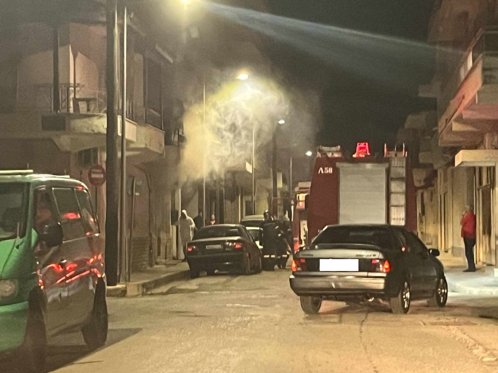 &Phi;&omega;&tau;&iota;ά &sigma;&epsilon; &sigma;&pi;ί&tau;&iota; &alpha;&nu;&alpha;&sigma;&tau;ά&tau;&omega;&sigma;&epsilon; &gamma;&epsilon;&iota;&tau;&omicron;&nu;&iota;ά &tau;&eta;&sigmaf; &Sigma;&pi;ά&rho;&tau;&eta;&sigmaf; (&Phi;&Omega;&Tau;&Omicron;)