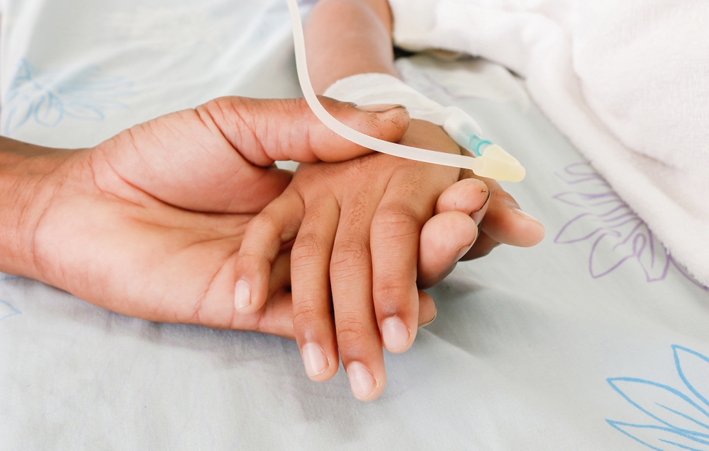 &Sigma;&tau;&omicron;&iota;&chi;&epsilon;ί&alpha; &sigma;&omicron;&kappa;: &Pi;ά&nu;&omega; &alpha;&pi;ό 3 &epsilon;&kappa;&alpha;&tau;. &pi;&alpha;&iota;&delta;&iota;ά &pi;έ&theta;&alpha;&nu;&alpha;&nu; &tau;&omicron; 2022 &alpha;&pi;ό &lambda;&omicron;&iota;&mu;ώ&xi;&epsilon;&iota;&sigmaf; &pi;&omicron;&upsilon; &sigma;&chi;&epsilon;&tau;ί&zeta;&omicron;&nu;&tau;&alpha;&iota; &mu;&epsilon; &tau;&eta; &mu;&iota;&kappa;&rho;&omicron;&beta;&iota;&alpha;&kappa;ή &alpha;&nu;&tau;&omicron;&chi;ή