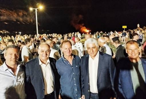 Το φως του Βράχου φανέρωσε ότι «ξεσυννέφιασε» μεταξύ Ελαφονήσου-Μονεμβασιάς…