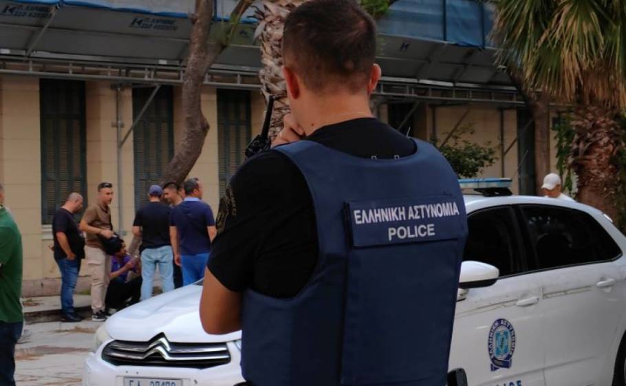 &Kappa;&alpha;&nu;ό&nu;&epsilon;&sigmaf; &kappa;&alpha;&iota; &laquo;ά&mu;&upsilon;&nu;&alpha;&raquo; &gamma;&iota;&alpha; &tau;&omicron;&upsilon;&sigmaf; έ&nu;&sigma;&tau;&omicron;&lambda;&omicron;&upsilon;&sigmaf; &zeta;&eta;&tau;ά &eta; Έ&nu;&omega;&sigma;&eta; &Alpha;&sigma;&tau;&upsilon;&nu;&omicron;&mu;&iota;&kappa;ώ&nu; &Lambda;&alpha;&kappa;&omega;&nu;ί&alpha;&sigmaf;