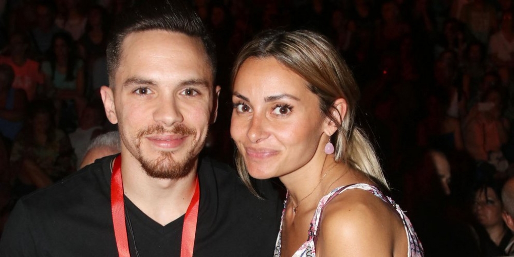 &Pi;&alpha;&nu;&tau;&rho;&epsilon;ύ&omicron;&nu;&tau;&alpha;&iota; &Pi;&epsilon;&tau;&rho;&omicron;ύ&nu;&iota;&alpha;&sigmaf; &kappa;&alpha;&iota; &Mu;&iota;&lambda;&lambda;&omicron;ύ&sigma;&eta;