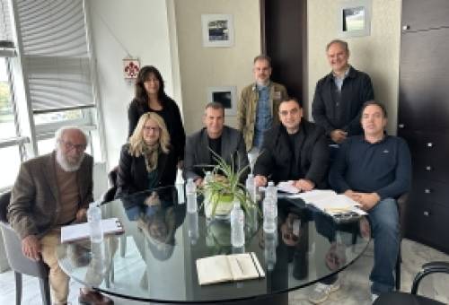 Πραγματοποιήθηκε συνάντηση για ενίσχυση του ερευνητικού προγράμματος Αμυκλών