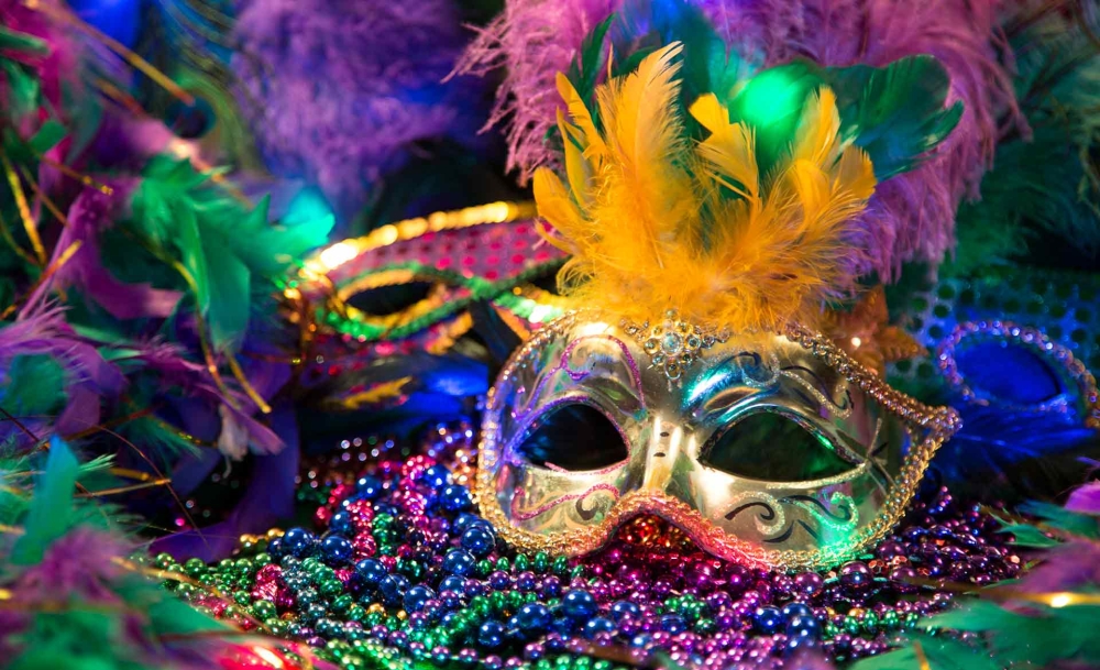 &Alpha;&pi;&omicron;&kappa;&rho;&iota;ά&tau;&iota;&kappa;&omicron; &gamma;&lambda;έ&nu;&tau;&iota; &sigma;&tau;&eta;&nu; &pi;&lambda;&alpha;&tau;&epsilon;ί&alpha; Έ&lambda;&omicron;&upsilon;&sigmaf;