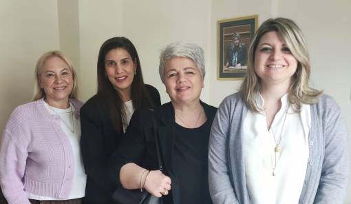 &Delta;έ&sigma;&mu;&eta; &alpha;&iota;&tau;&eta;&mu;ά&tau;&omega;&nu; &kappa;&alpha;&tau;έ&theta;&epsilon;&sigma;&alpha;&nu; &omicron;&iota; &kappa;&omicron;&iota;&nu;&omega;&nu;&iota;&kappa;&omicron;ί &lambda;&epsilon;&iota;&tau;&omicron;&upsilon;&rho;&gamma;&omicron;ί &tau;&eta;&sigmaf; &Pi;&epsilon;&lambda;&omicron;&pi;&omicron;&nu;&nu;ή&sigma;&omicron;&upsilon;