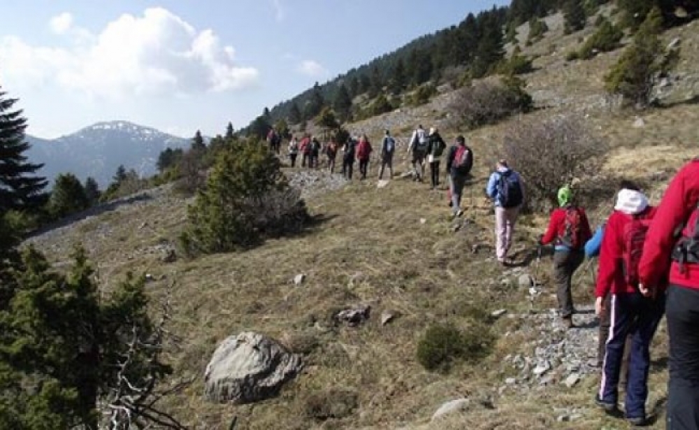 Menalon Trail: &Tau;&omicron; 1&omicron; &mu;&omicron;&nu;&omicron;&pi;ά&tau;&iota; &mu;&epsilon; &epsilon;&upsilon;&rho;&omega;&pi;&alpha;ϊ&kappa;ή &pi;&iota;&sigma;&tau;&omicron;&pi;&omicron;ί&eta;&sigma;&eta; &sigma;&tau;&eta;&nu; &Epsilon;&lambda;&lambda;ά&delta;&alpha;
