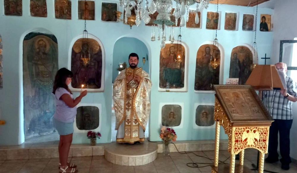 &Gamma;&iota;ό&rho;&tau;&alpha;&sigma;&epsilon; &tau;&omicron; &epsilon;&kappa;&kappa;&lambda;&eta;&sigma;ά&kappa;&iota; &tau;&eta;&sigmaf; &Alpha;&gamma;ί&alpha;&sigmaf; &Sigma;&omicron;&lambda;&omicron;&mu;&omicron;&nu;ή&sigmaf; &sigma;&tau;&eta; &Mu;&iota;&tau;ά&tau;&omicron;&beta;&alpha;