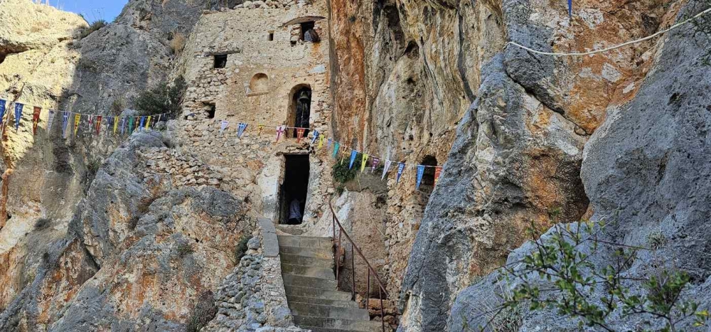 15 Σεπτεμβρίου 1825: Το Ολοκαύτωμα του Παλαιομονάστηρου Βρονταμά