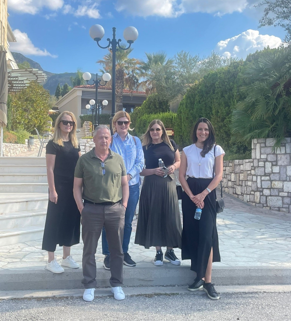 &Tau;&omicron;&upsilon;&rho;&iota;&sigma;&tau;&iota;&kappa;ά &gamma;&rho;&alpha;&phi;&epsilon;ί&alpha; &tau;&eta;&sigmaf; &Sigma;&epsilon;&rho;&beta;ί&alpha;&sigmaf;  &sigma;&epsilon; &Mu;&epsilon;&sigma;&sigma;&eta;&nu;ί&alpha;, &Lambda;&alpha;&kappa;&omega;&nu;ί&alpha; &kappa;&alpha;&iota; &Alpha;&rho;&gamma;&omicron;&lambda;ί&delta;&alpha;