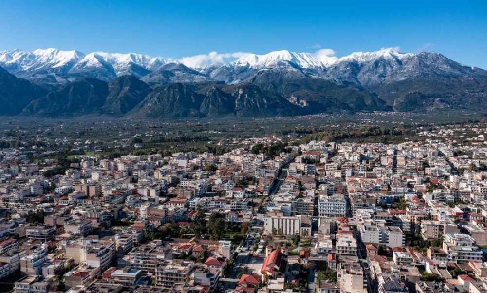 &Tau;&omicron; &delta;&iota;&kappa;ό &sigma;&alpha;&sigmaf; &sigma;&chi;ό&lambda;&iota;&omicron;: &laquo;&Kappa;&alpha;&lambda;&alpha;&mu;ά&tau;&alpha;-&Sigma;&pi;ά&rho;&tau;&eta;: &Eta; &alpha;&pi;ό&sigma;&tau;&alpha;&sigma;&eta; &mu;&epsilon;&gamma;&alpha;&lambda;ώ&nu;&epsilon;&iota;&raquo;