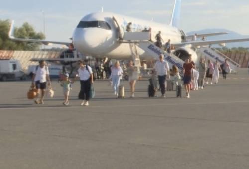 Απογείωση αφίξεων στο Αεροδρόμιο Καλαμάτας και θετικές μετρήσεις για το ‘25