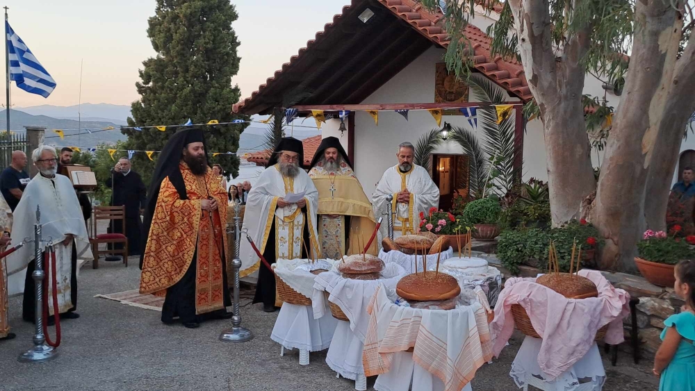 &Epsilon;&omicron;&rho;&tau;&alpha;&sigma;&mu;ό&sigmaf; &tau;&omega;&nu; &Alpha;&gamma;ί&omega;&nu; &Pi;ά&nu;&tau;&omega;&nu; &sigma;&tau;&eta; &Mu;&omicron;&nu;ή &tau;&omicron;&upsilon; &Alpha;&kappa;&omicron;ύ&mu;&alpha;&rho;&omicron;&upsilon; &Gamma;&upsilon;&theta;&epsilon;ί&omicron;&upsilon; (&Phi;&Omega;&Tau;&Omicron;-VIDEO)