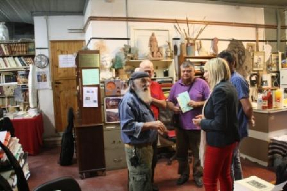 Παρουσίαση βιβλίων του Βλ. Ρασσιά στο εργαστήρι του Μιχ. Κάσση